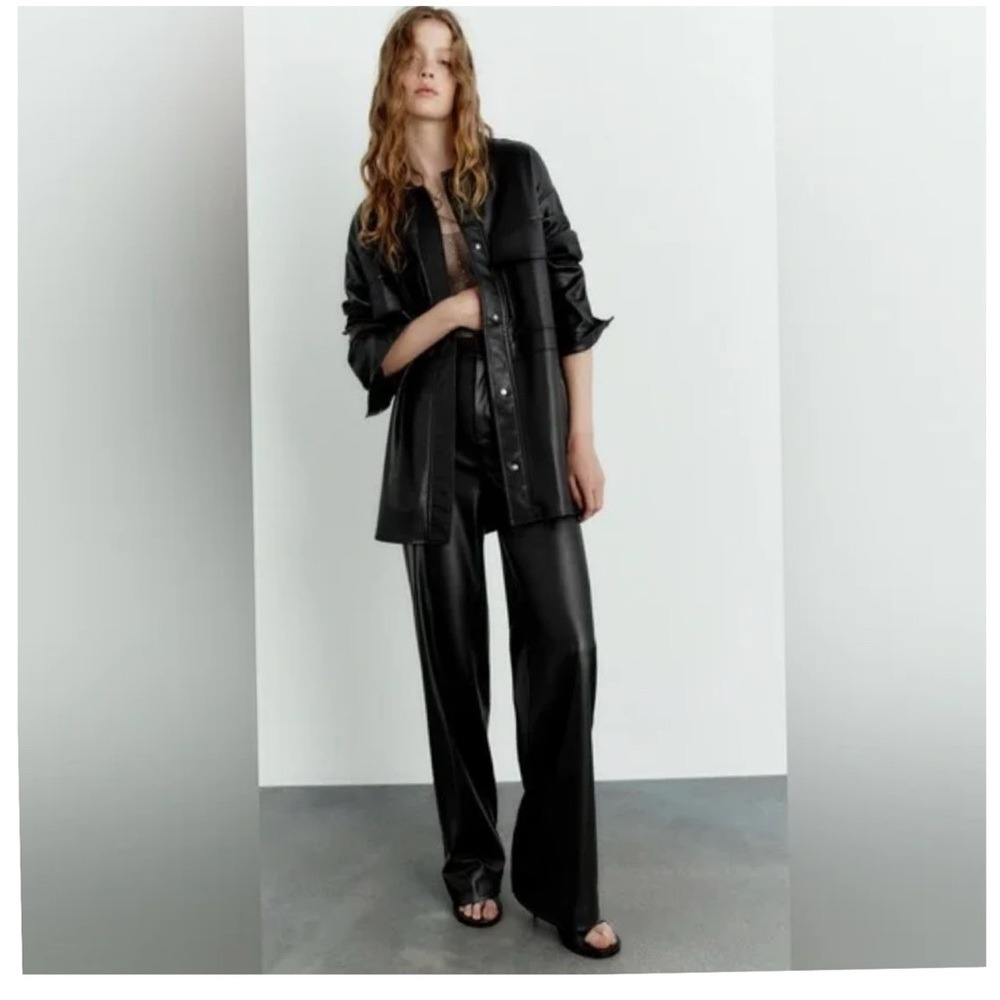 NWT ZARA Wide Leg Faux Leather Pants Women's Size L Black